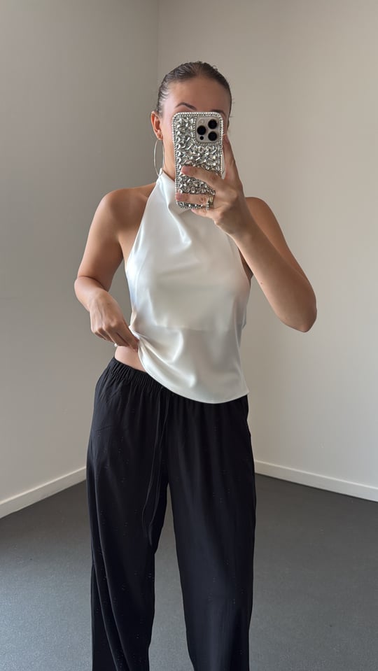 Denise Beyaz Halter Yaka Saten Top