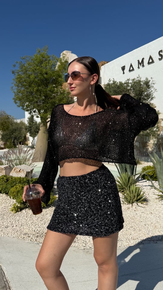 Ingrid Siyah Pul Payet İşlemeli Ajurlu Bluz