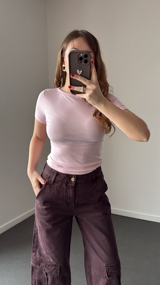 Judy Pembe Oval Yaka Yumuşak Likralı Body