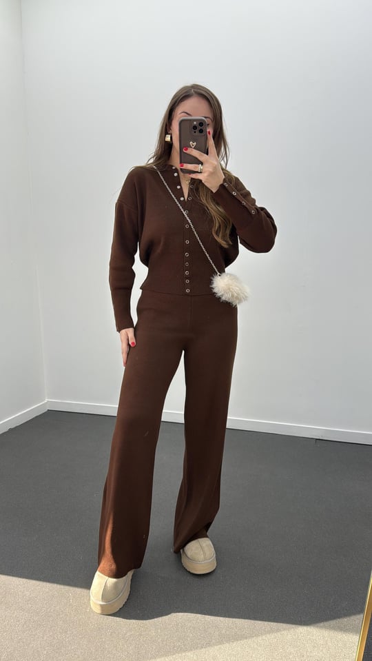 Merlin Kahverengi Çıtçıtlı Hırka Pantolon Takımı