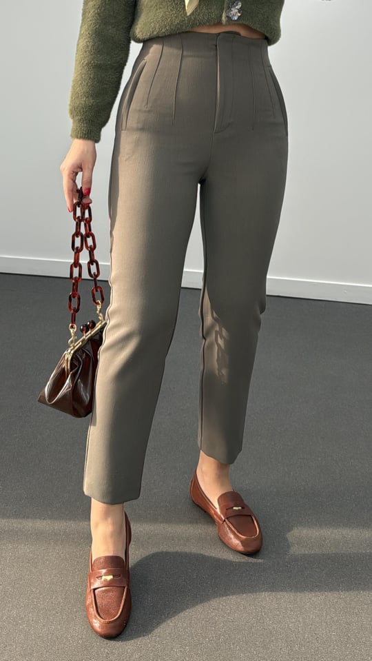 ZR Küllü Yeşil Renk Pensli Kumaş Pantolon