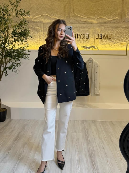 Zımba Detaylı Blazer Ceket
