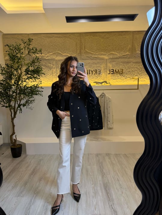 Zımba Detaylı Blazer Ceket