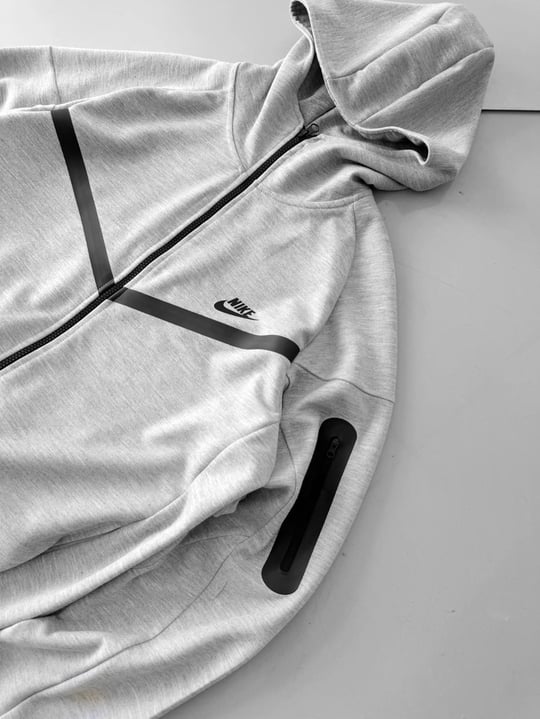 Gri Nike Tech Hırka