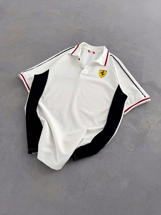 BEYAZ GARNİ FERRARİ TSHİRT