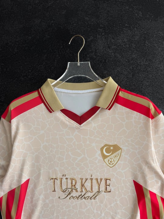 LEOPAR TÜRKİYE TSHİRT
