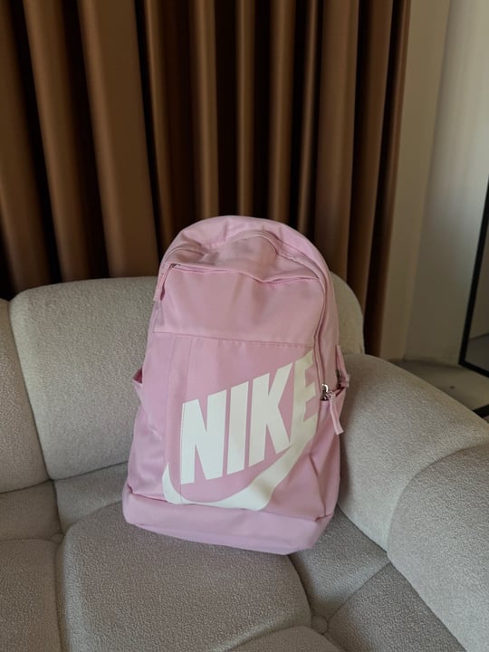 PEMBE NİKE SIRT ÇANTASI