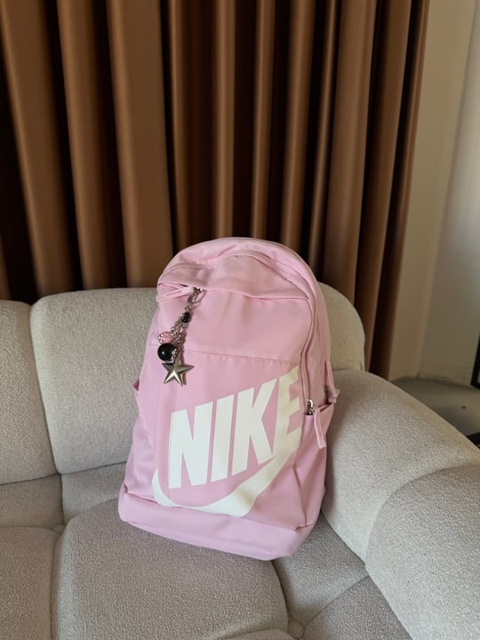 PEMBE NİKE SIRT ÇANTASI