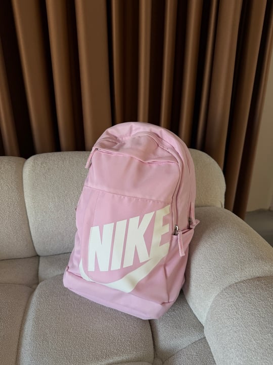 PEMBE NİKE SIRT ÇANTASI