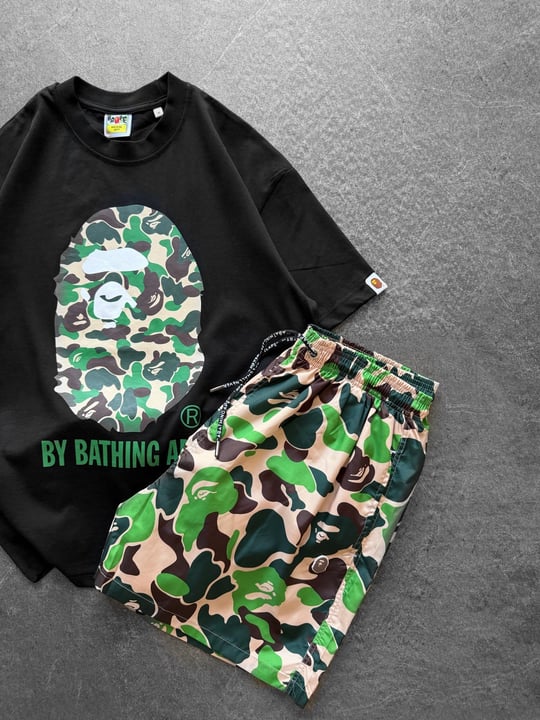 SİYAH YEŞİL DENİZ ŞORTLU BAPE TAKIM
