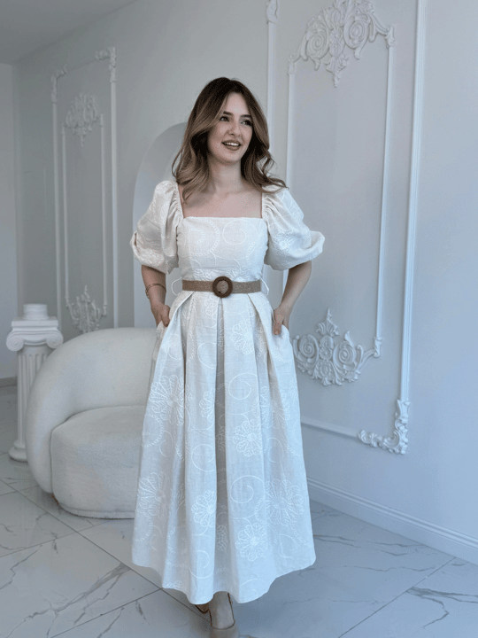 Bej Balon Kollu Hasır Kemerli Brode Elbise