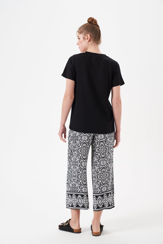 Kadın Siyah Desenli Büyük Beden Pijama Takımı- 29063R