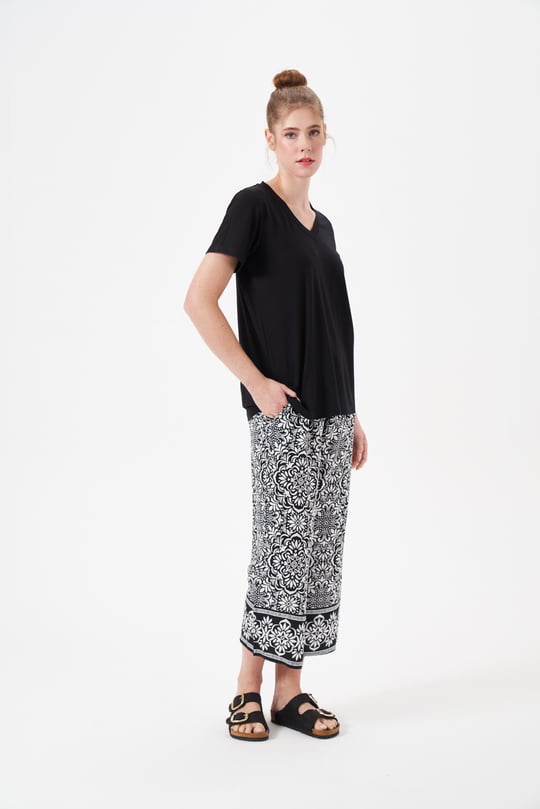 Kadın Siyah Desenli Büyük Beden Pijama Takımı- 29063R