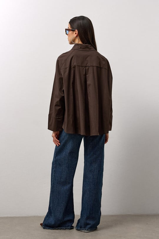 Kahverengi Yandan Düğmeli A Form Gömlek