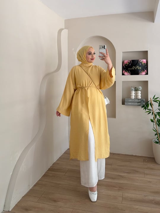 Flova Uzun Yırtmaçlı Gömlek