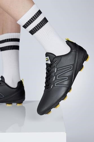 28524 Siyah Çim Halı Saha Krampon Futbol Ayakkabısı