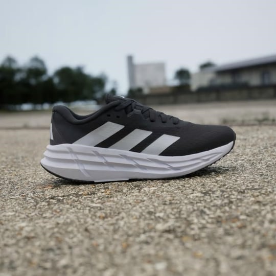 adidas Adistar 3 Shoes - Seçenekler: 40 2/3 EU, 41 1/3 EU, 42 EU, 42 2/3 EU, 43 1/3 EU, 44 EU...