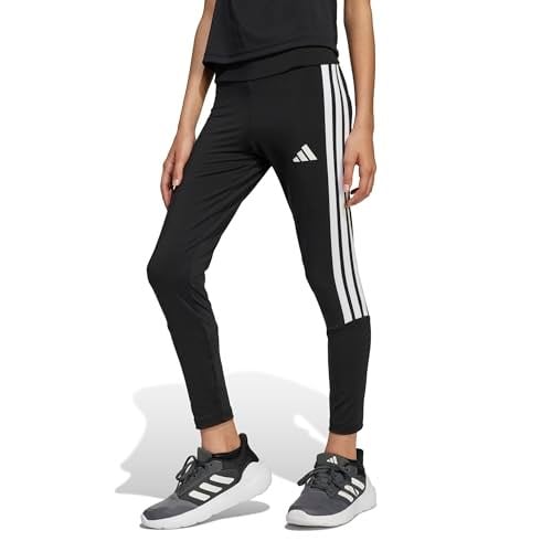 adidas Train Essentials 3-Stripes Leggings Kids - Seçenekler: 5-6 Yıl, 9-10 Yıl, 11-12 Yıl, 13-14 YAŞ, 14-15 YAŞ