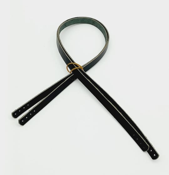 Aksesuar Gerçek Deri 70X1.2 Cm Siyah Renk Sapı