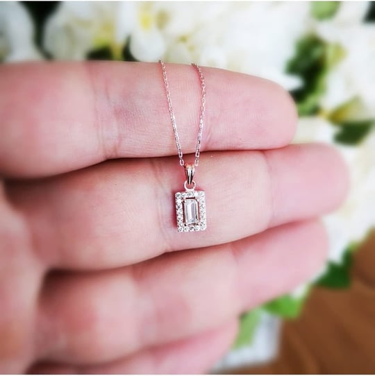 Altın Sepeti Rose Mini Bagetli Kolye