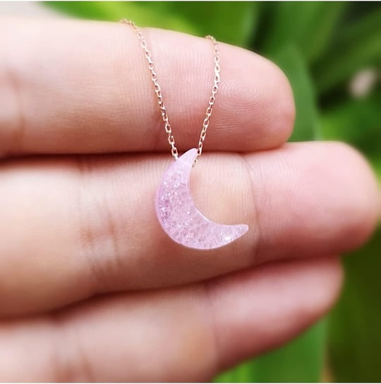 Altın Sepeti Rose Pembe Şeker Ay Taşlı Kolye