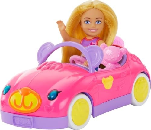 Barbie Chelsea Araç Barbie Chelsea araç seti, sarışın küçük bebek, oyuncak araba ve ayıcık aksesuarı HXN05
