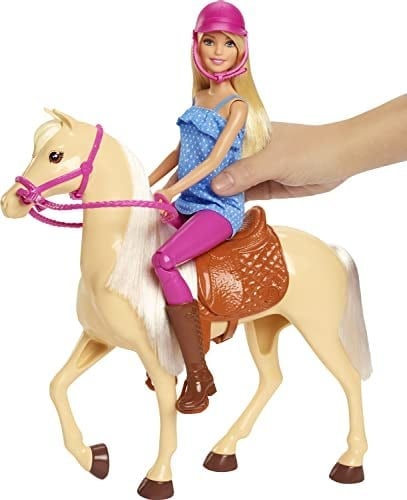 Barbie ve Güzel Atı Oyun Seti, Sarışın bebekli, 3 yaş ve üzeri, FXH13