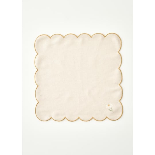 Bella Maison Daisy Scallop Kenar Peçete Bej (40x40 Cm) Bej