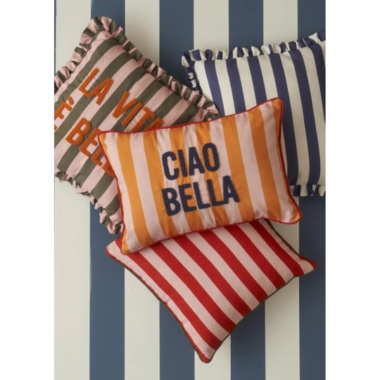 Bella Maison Line Biyeli Kırlent Kılıfı Kırmızı (43x43 Cm) Kırmızı