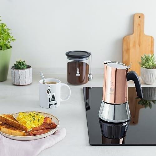 Bialetti - Venus: 4 Cups Ocak Üstü Espresso Pişirici - 170ml - Kahverengi, Gümüş Renk - Paslanmaz Çelik Gövde - Patentli Güvenlik Valfi - Tüm Ocak Türleri İçin Uygundur (İndüksiyon Dahil)