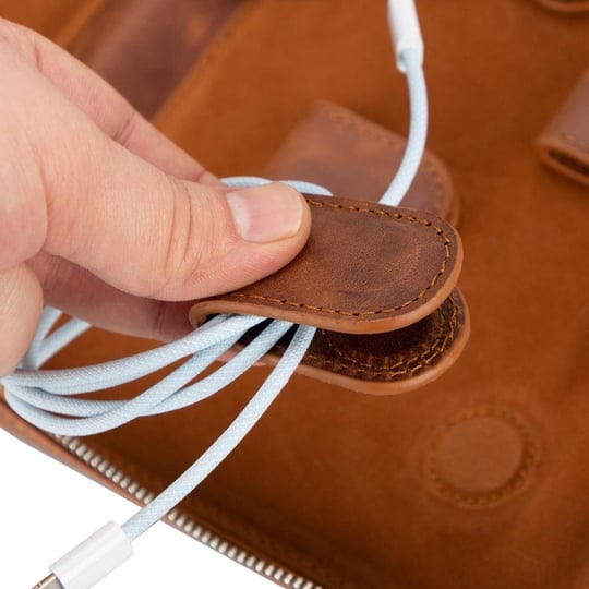 Bloominbag Arcadia Sandy Tan Premium Deri Teknoloji Kablo & Aksesuar Düzenleyici