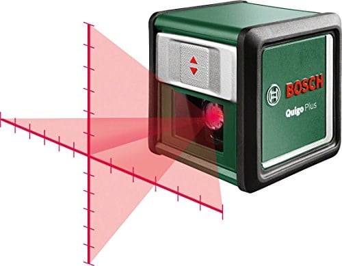 Bosch Home & Garden Quigo Plus Çapraz Çizgi Lazeri (+- 0,8 mm Hassasiyet, 6 sn. Otomatik Nivelman Süresi, 2 x AA Pil, 1,1 mm Alüminyum Sehpa, Hedef Tahtası, Karton Kutu)