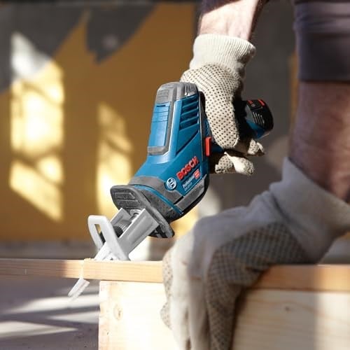 Bosch Professional GSA 12V-LI Akülü Panter Testere (12 Volt, SOLO, Ahşapta kesme derinliği: 65 mm, 3.000 strok/dk, Karton Kutuda)