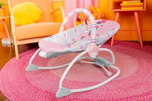 Bright Starts Disney Bebek Minnie Mouseu Titreşimli ve Çıkartılabilir Oyuncak Çubuğuna Sahip, Bebekten Yürümeye Başlayana Sallanan Oyuncaklı Beşik - Forever Besties, Yenidoğan ve Üzeri