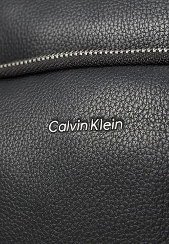 Calvin Klein Logolu Ayarlanabilir Askılı Çanta LV04D3317GUB1 Erkek ÇANTA LV04D3317G UB1