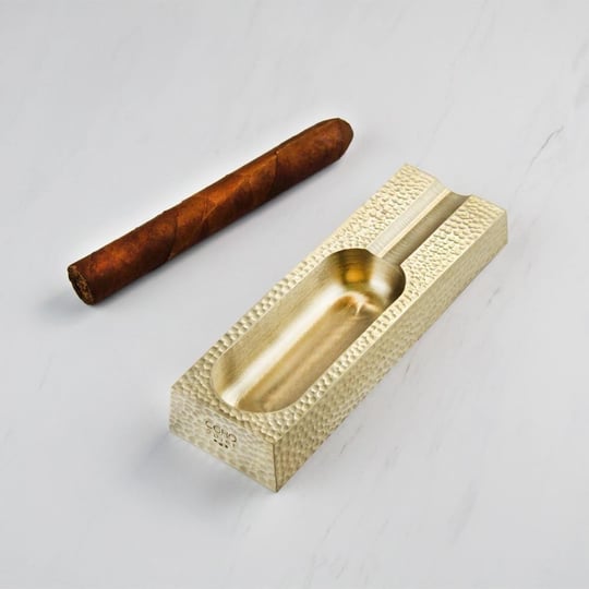 Coho Objet Coho Patron Limited Edition Dövme Pirinç Puro Küllük