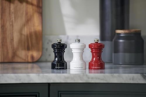Cole & Mason Hoxton Parlak Kırmızı Biber Değirmeni 104mm - Seçenekler: 7, 7 Pepper Mill, 7 Salt & Pepper Gift Set...