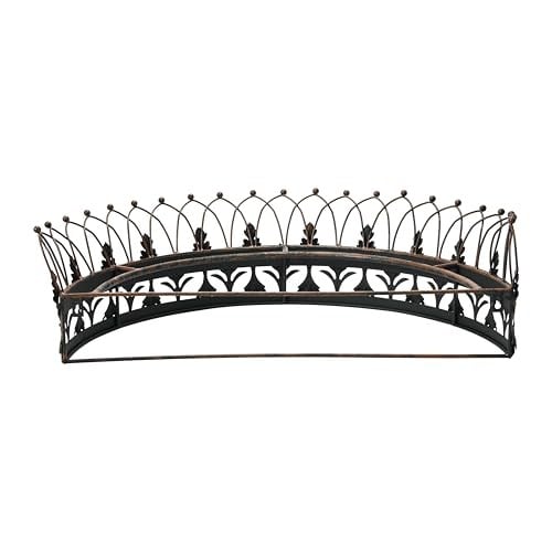 Creative CO-OP Rust metal Curtain Crown