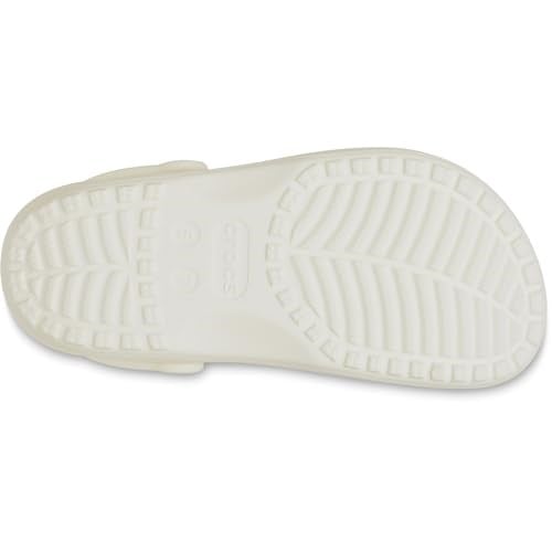 Crocs Classic Clogs With Floral Cut Out Design Takunyaunisex-yetişkin