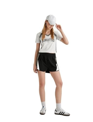 Crop Polo Tişört V Yaka Kısa Kollu Slim Fit