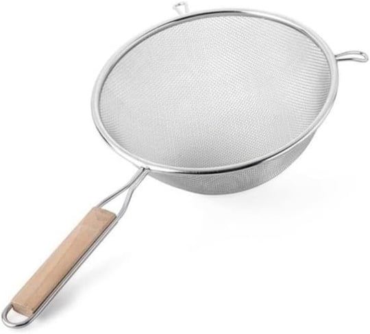 Deconox Ahşap Saplı Paslanmaz Çelik Süzgeç, Orta Boy Metal Süzgeç 21 * 9.5 Cm Estetik ve Dayanıklı Ahşap Saplı Paslanmaz Çelik Süzgeç ASS22