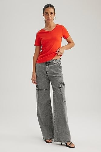 DeFacto Kadın Slim Fit Kısa Kollu Tişört