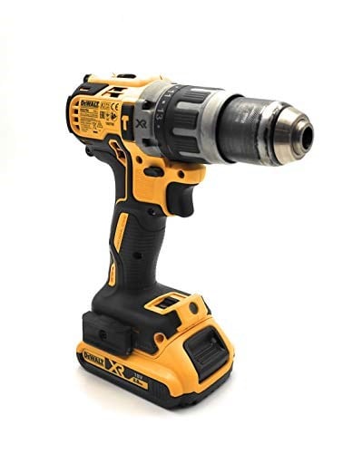 Dewalt DCD796D2/QW Çift Akülü Kömürsüz Profesyonel Darbeli Matkap,18Volt/2.0Ah Li/Ion