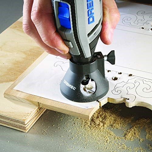 Dremel 565 Çok Amaçlı Alçıpan ve Ahşap Kesme Kiti, 1 Kesme Kılavuzu, 2 Alçıpan Kesim Aksesuarı (560), 1 Çok Amaçlı Kesim Aksesuarı (561) Dahil