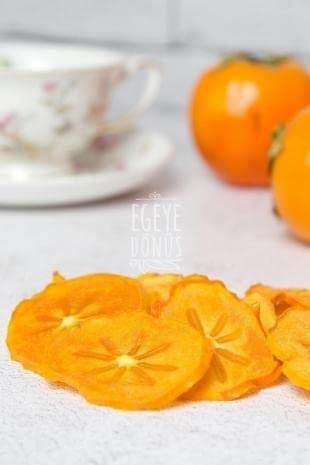 EGEYE DÖNÜŞ Dilim Trabzon Hurması - Cennet Hurması Kurusu - 1 Kg. (İlave Şekersiz-Toptan Cennet Hurması Kurusu)