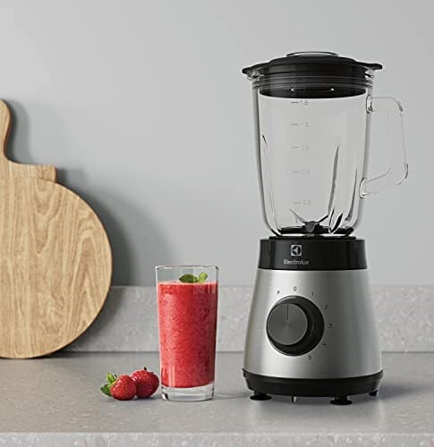 Electrolux E4TB1-6ST Sürahili Blender | 1.5 Litre Geniş Kapasite, Buz Kırıcı, Smoothie Blender, TruFlow® Bıçaklar, 6 Farklı Hız Ayarı | 800W, Paslanmaz Çelik