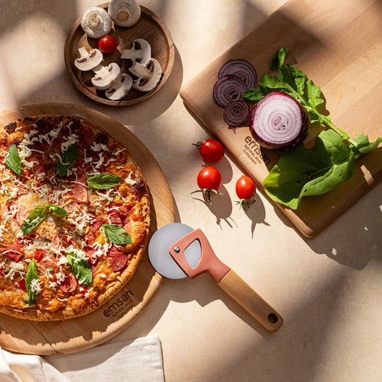 Emsan Rustik Pizza Cutter