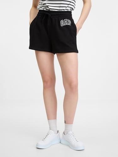 GAP Logolu kısa pantolon
