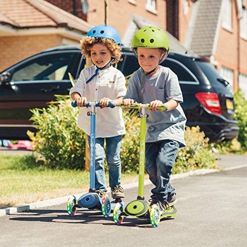 Globber Primo Plus Işıklı Scooter - Yeşil