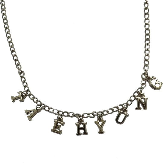 Gri Bts Taehyung Army Yazılı Harf 45 cm Zincirli Hediyelik Kolye